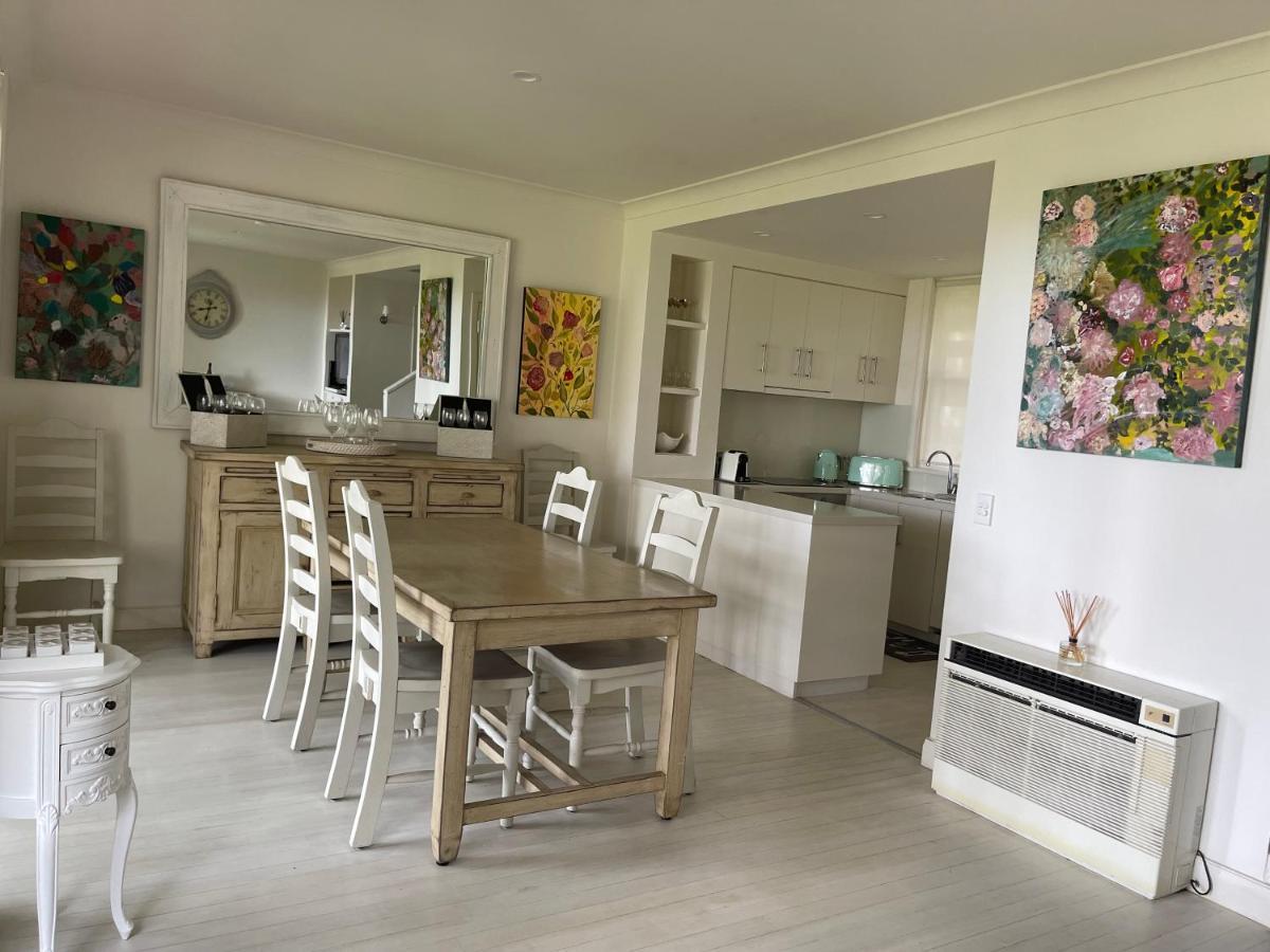 Villa Provincial - 2 Bedrooms Both With Ensuites -Situated In Cypress Lakes Resort Pokolbin Bagian luar foto